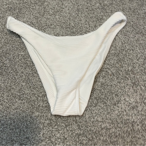 SeaFolly Essentials High Cut Pant - Ribbed White Size 8 - Picture 2 of 5